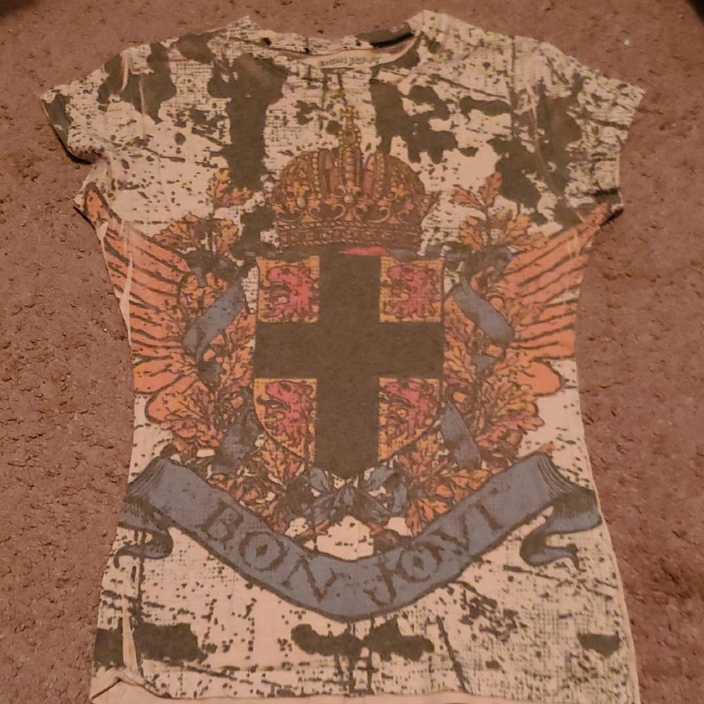 Bon Jovi Graphic T